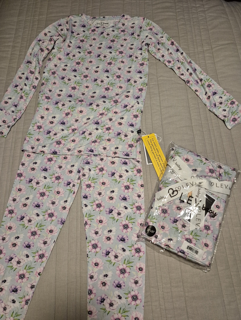 New Lev Baby Sleep Set